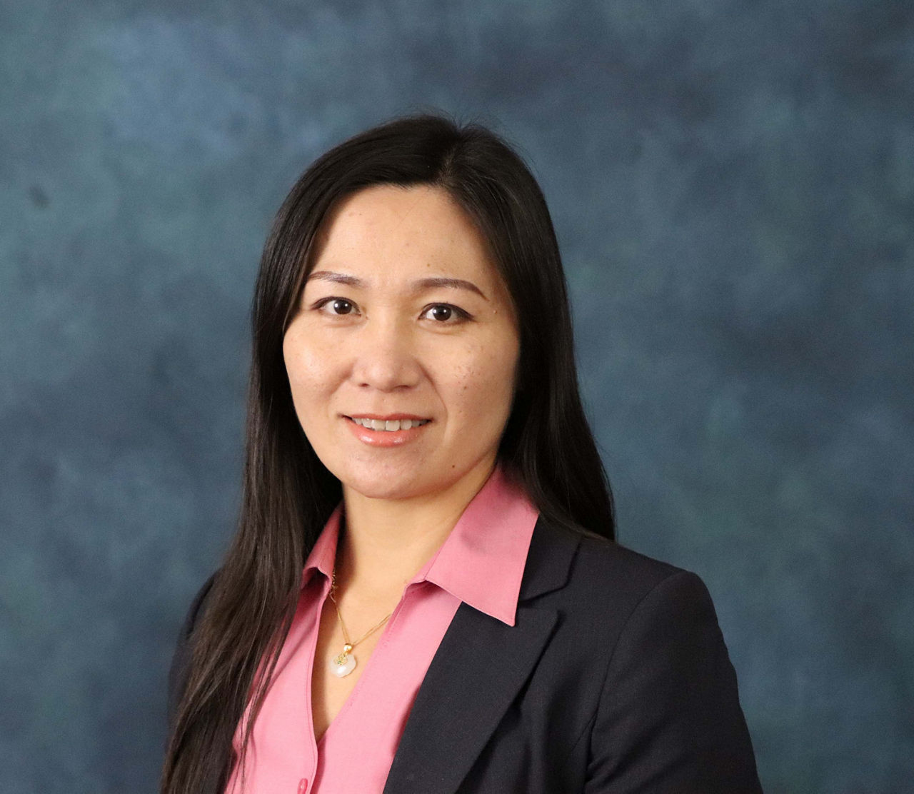 Lezli Fang