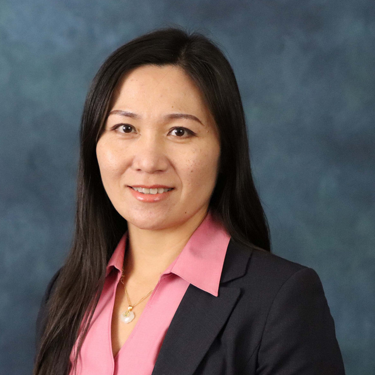 Lezli Fang